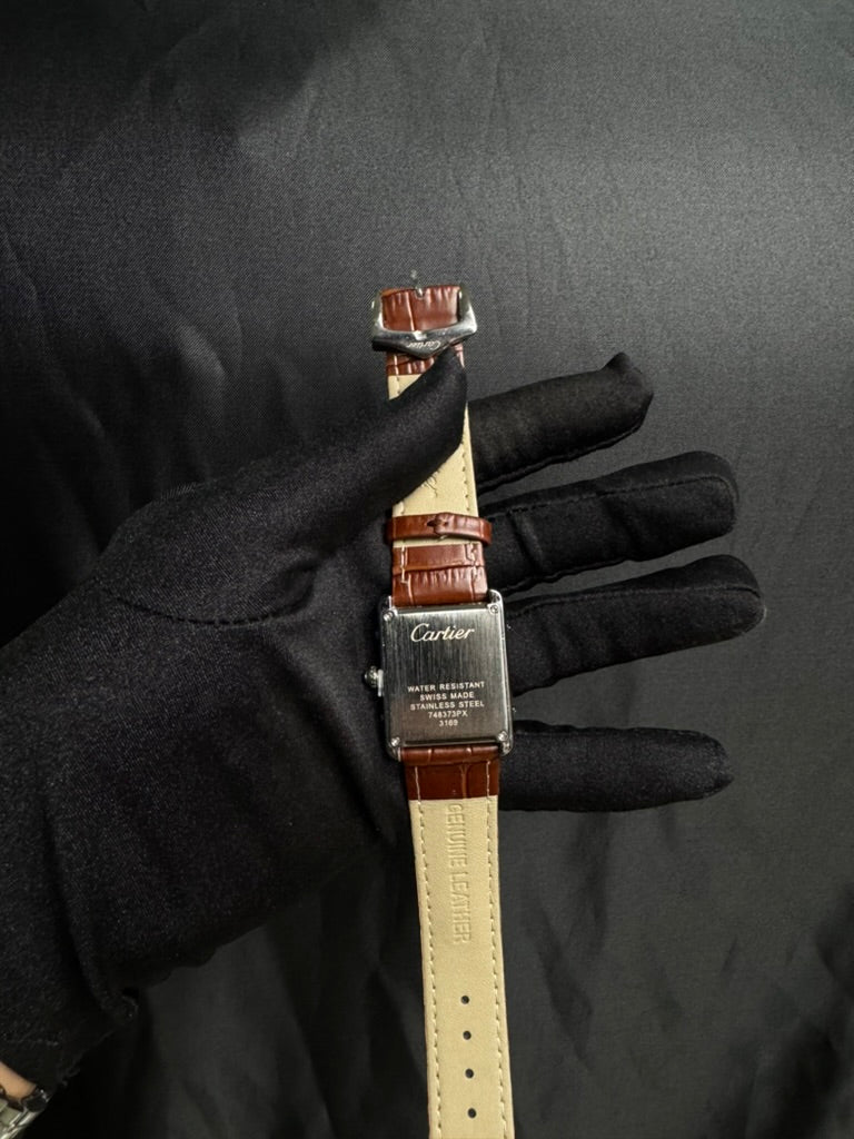 Reloj Cartier Tank Café con Pedrería