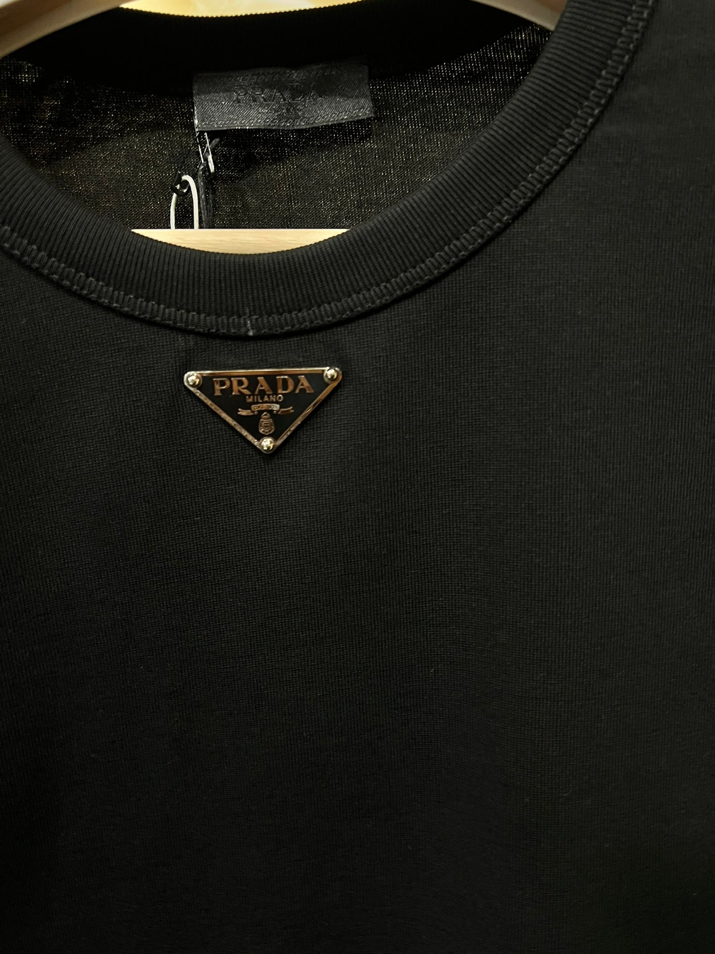 Prada Triangle Logo Tee Negra