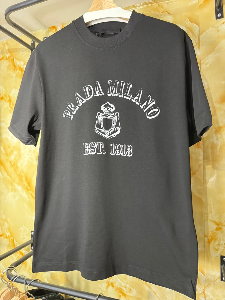 Prada “Milano 1913”