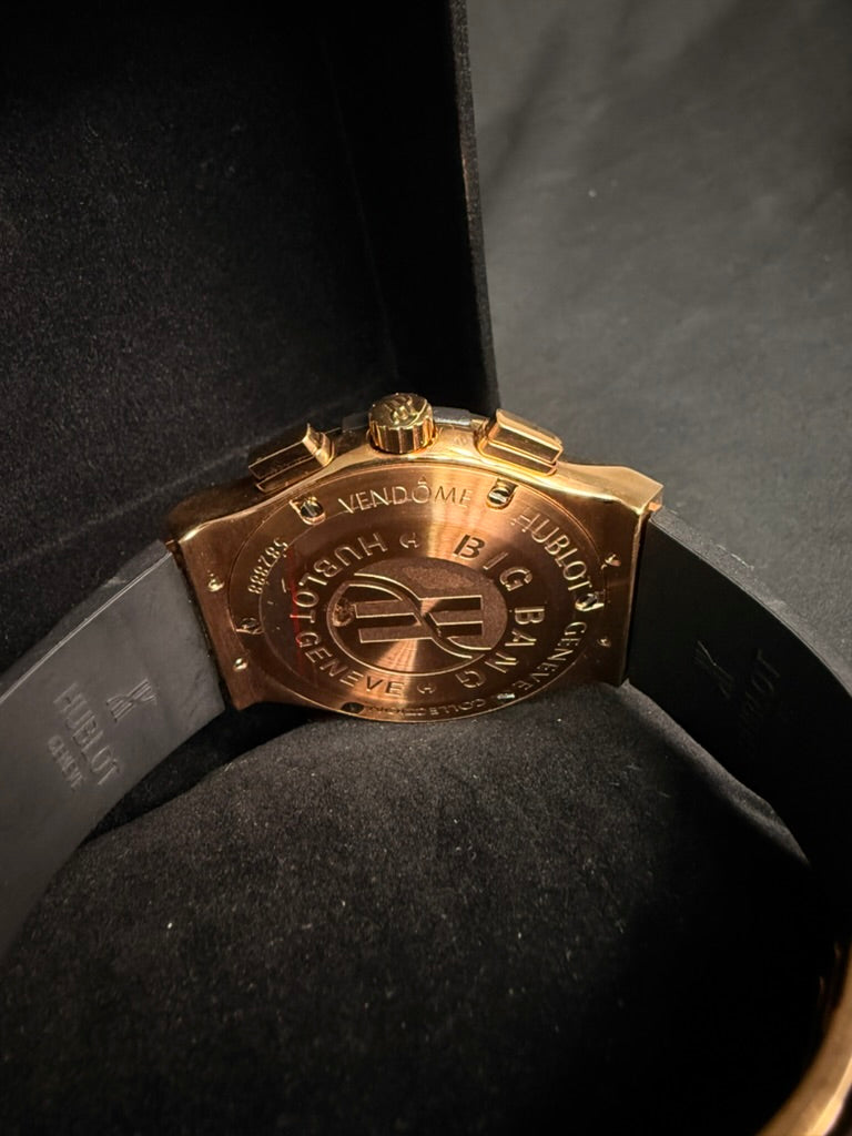 Hublot Classic Fussion Chrono Rose Gold Caucho