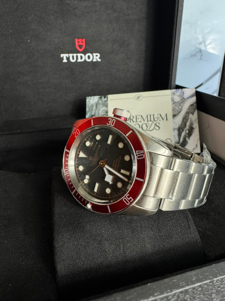 Tudor Black Bay 58 Rojo