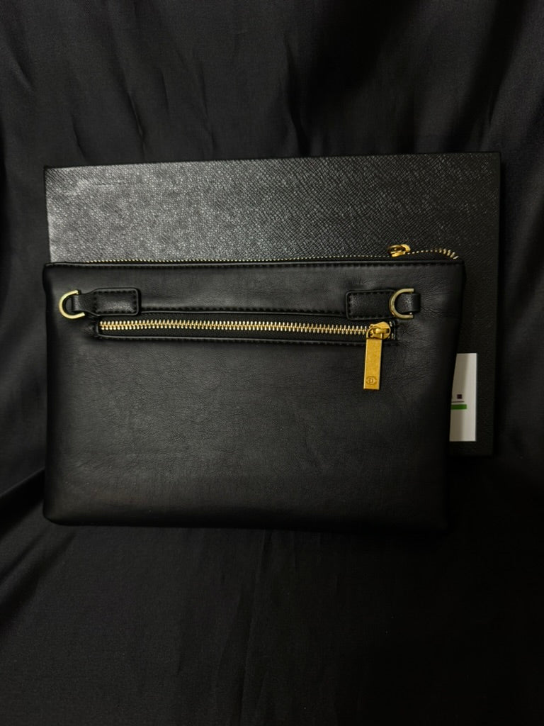 Chanel Estuche Caviar