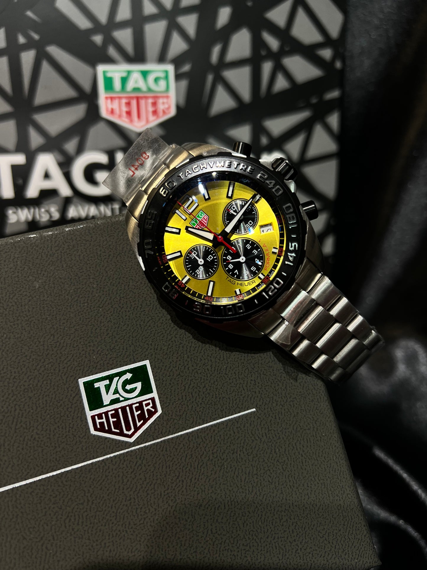 TAG Heuer Formula 1 Chronograph Acero Amarillo
