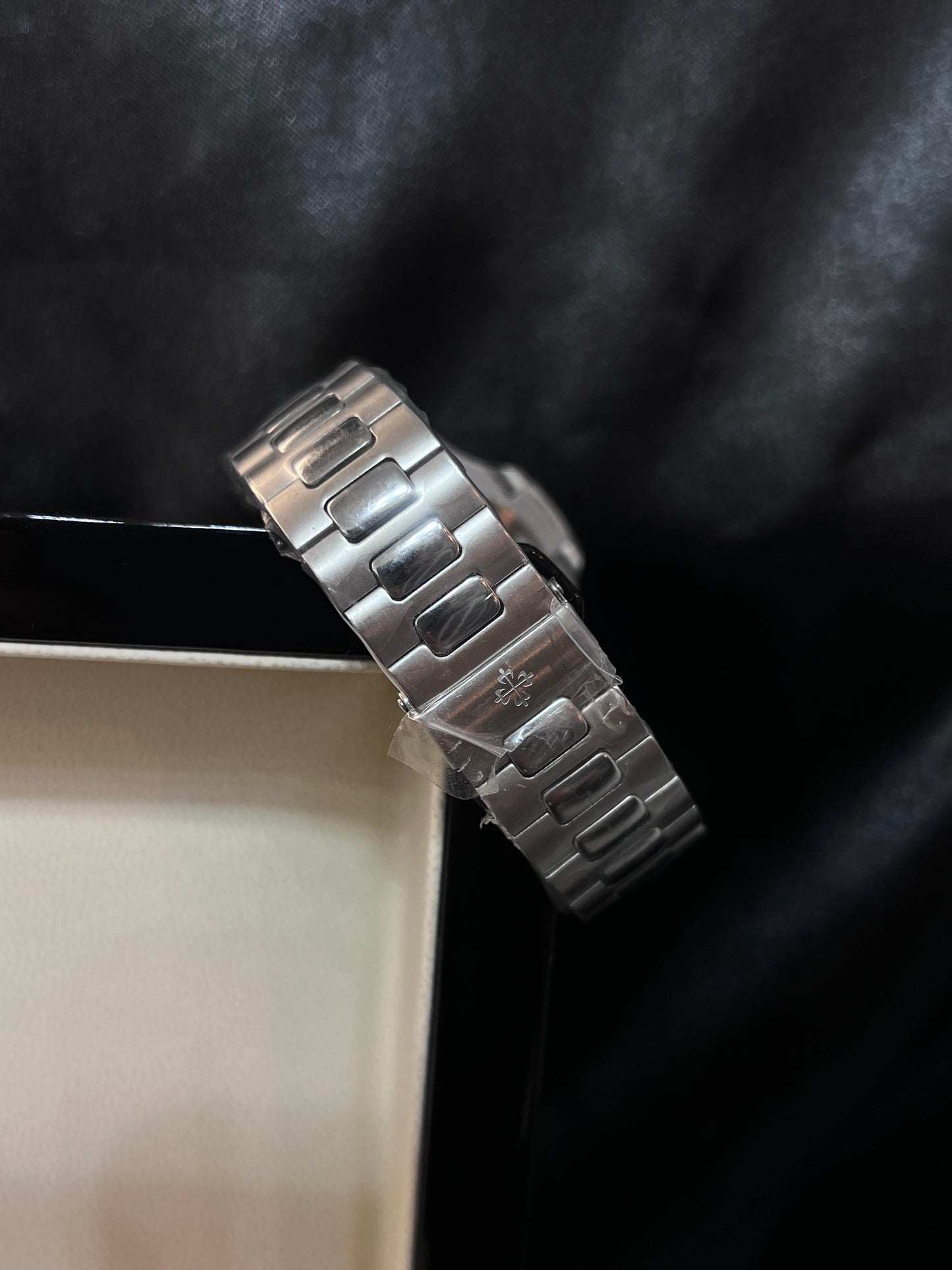 Patek Philippe Nautilus Moonphase Gris Claro