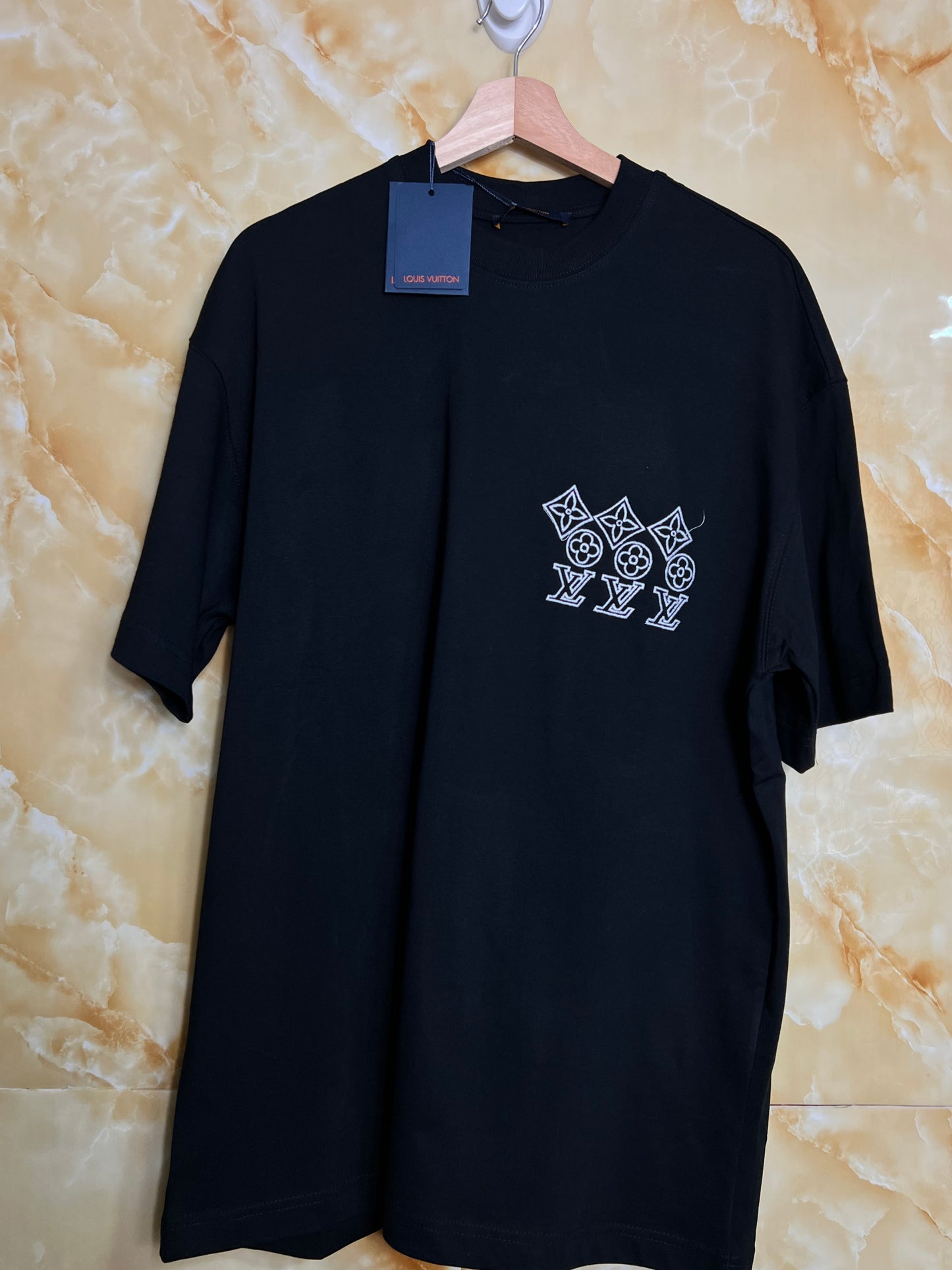 LV "Monogram Motif"