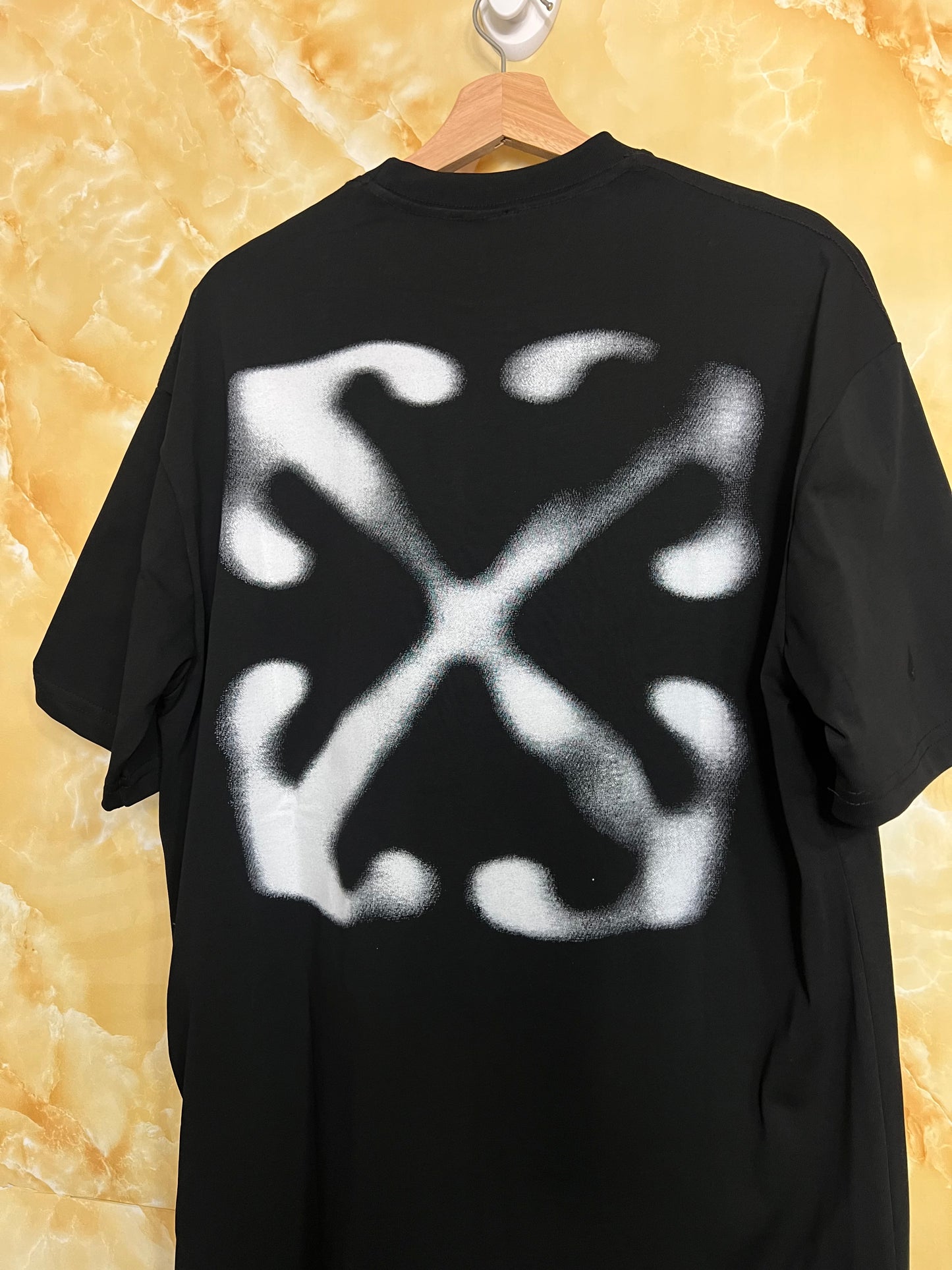 Off-White Spray Marker Arrows
