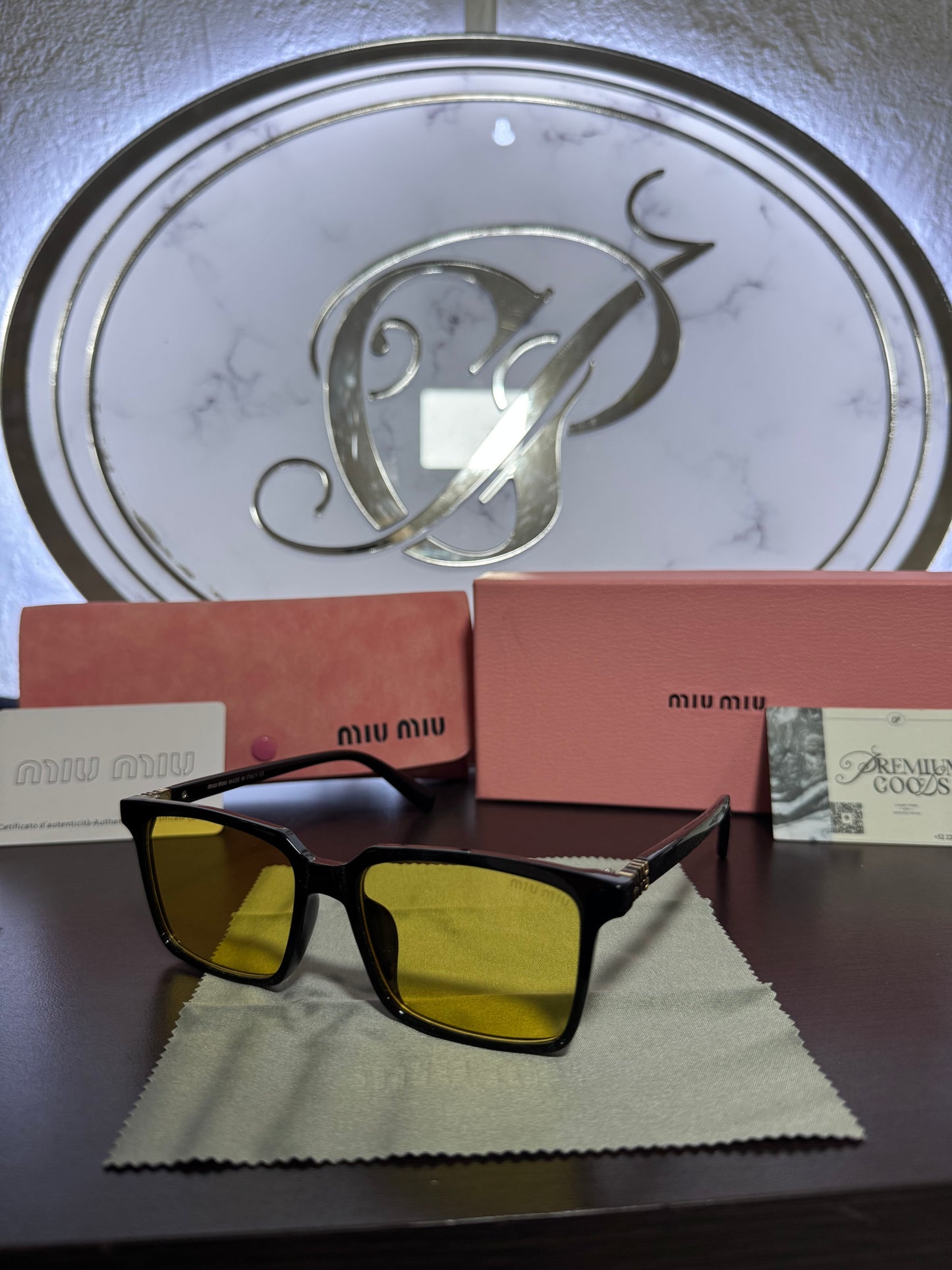 Lentes Miu Miu Negros Micas Amarillas