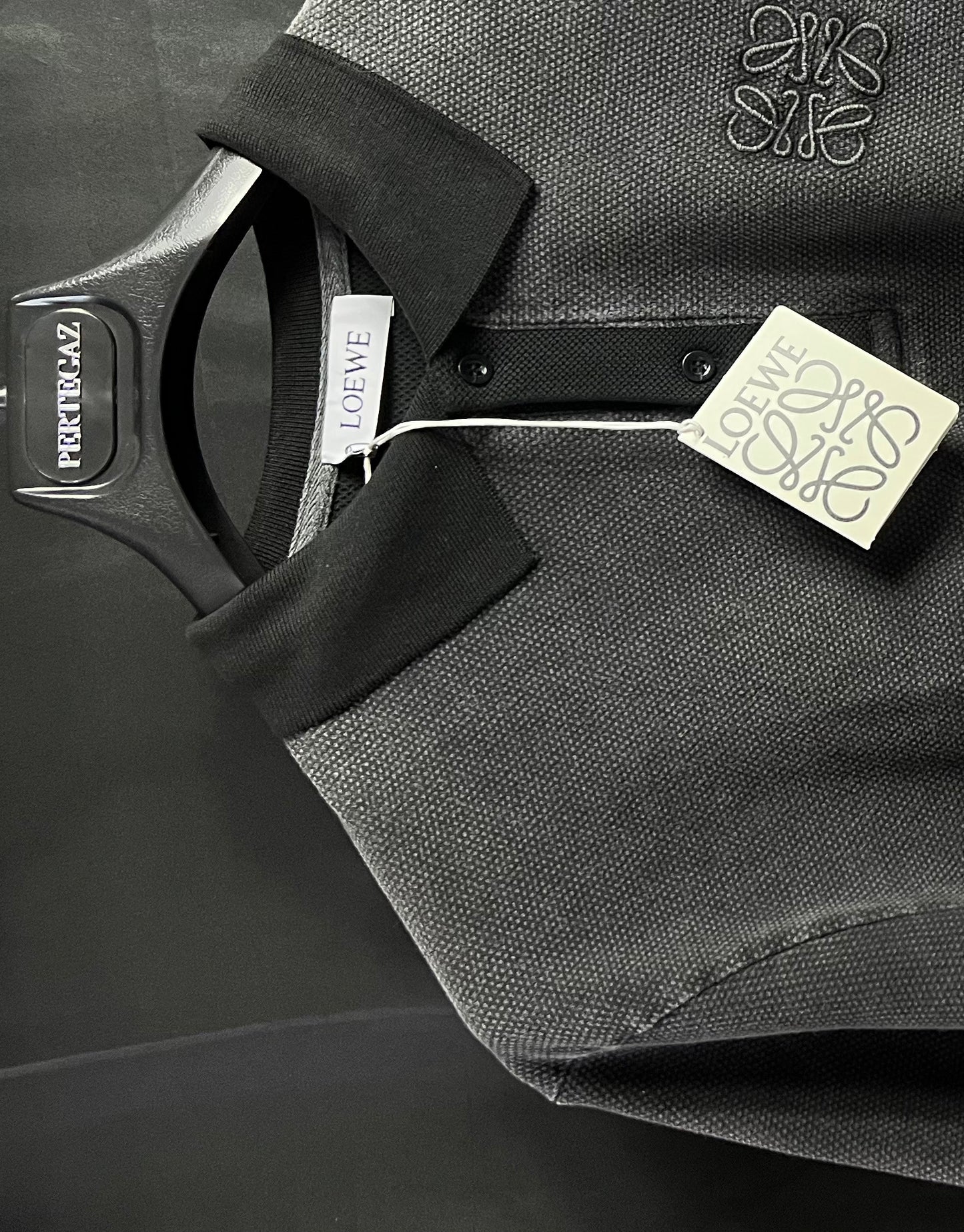 Playera Polo Loewe Negra UA