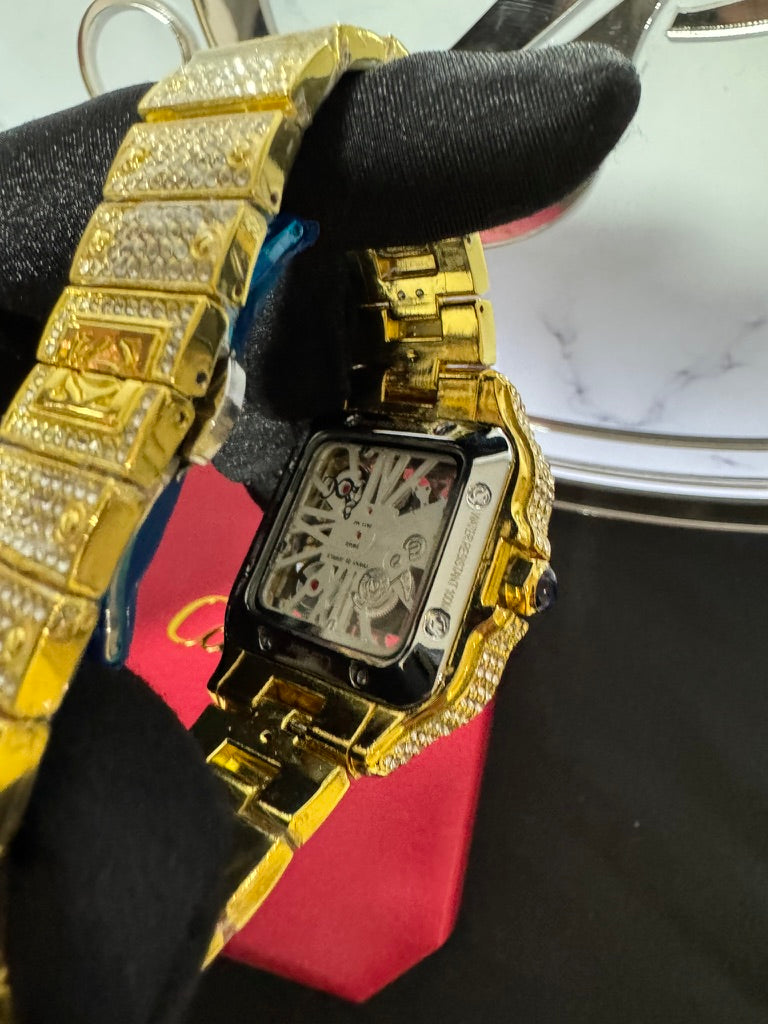 Reloj Cartier Santos Skeleton Full Ice Dorado