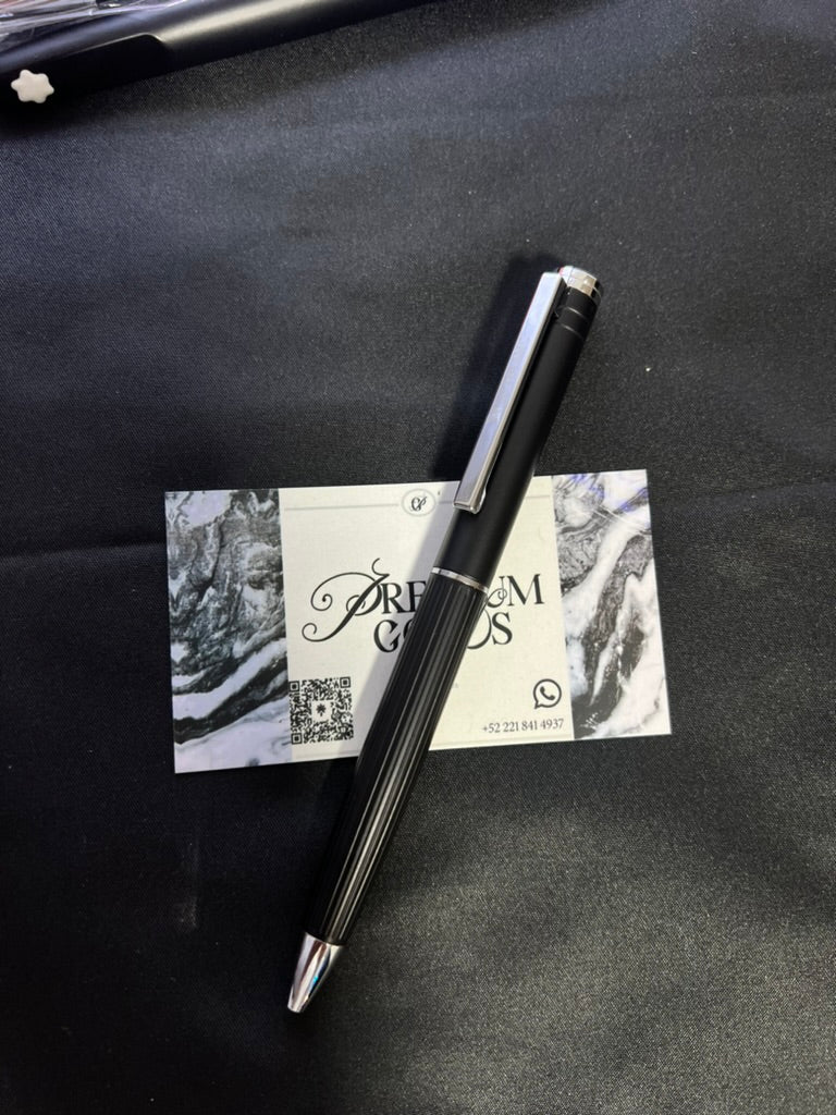 Pluma Mont Blanc Negra con detalles en Plata