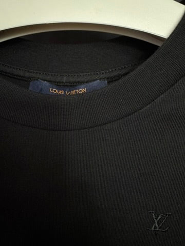 Playera Louis Vuitton Black Mini Logo UA