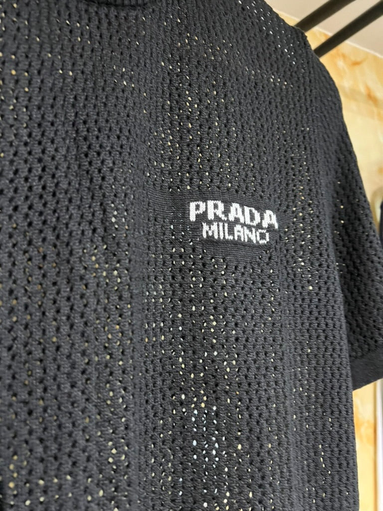 Playera Prada Negra de Tejido Fino