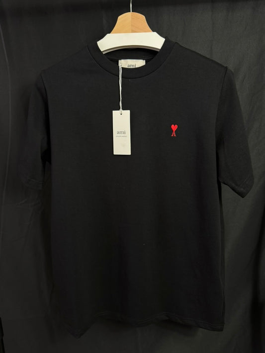Playera Ami Mini Logo Negra Bordado UA