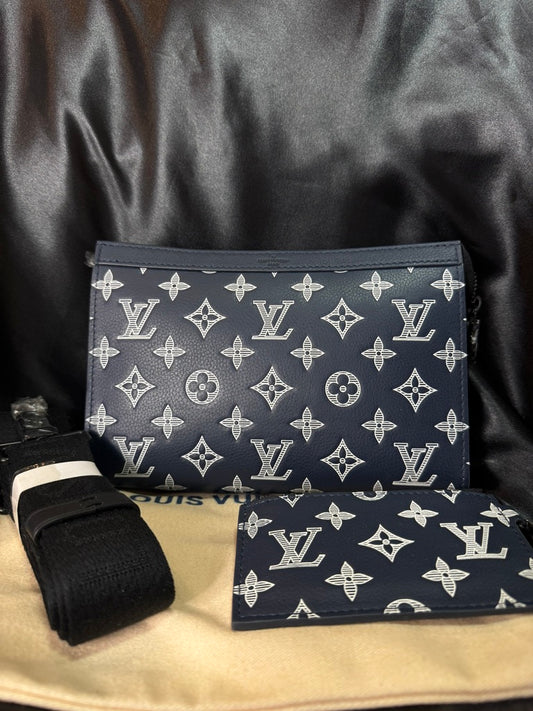 Louis Vuitton Messenger Monogram Blue