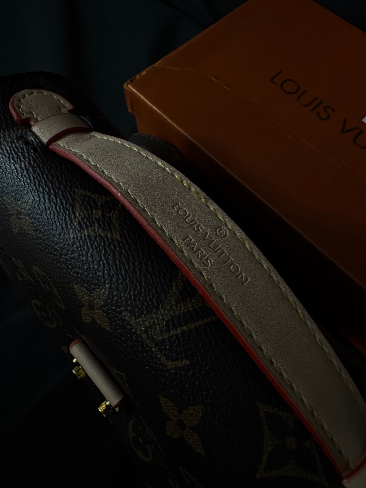 Louis Vuitton Pochette Métis Monogram