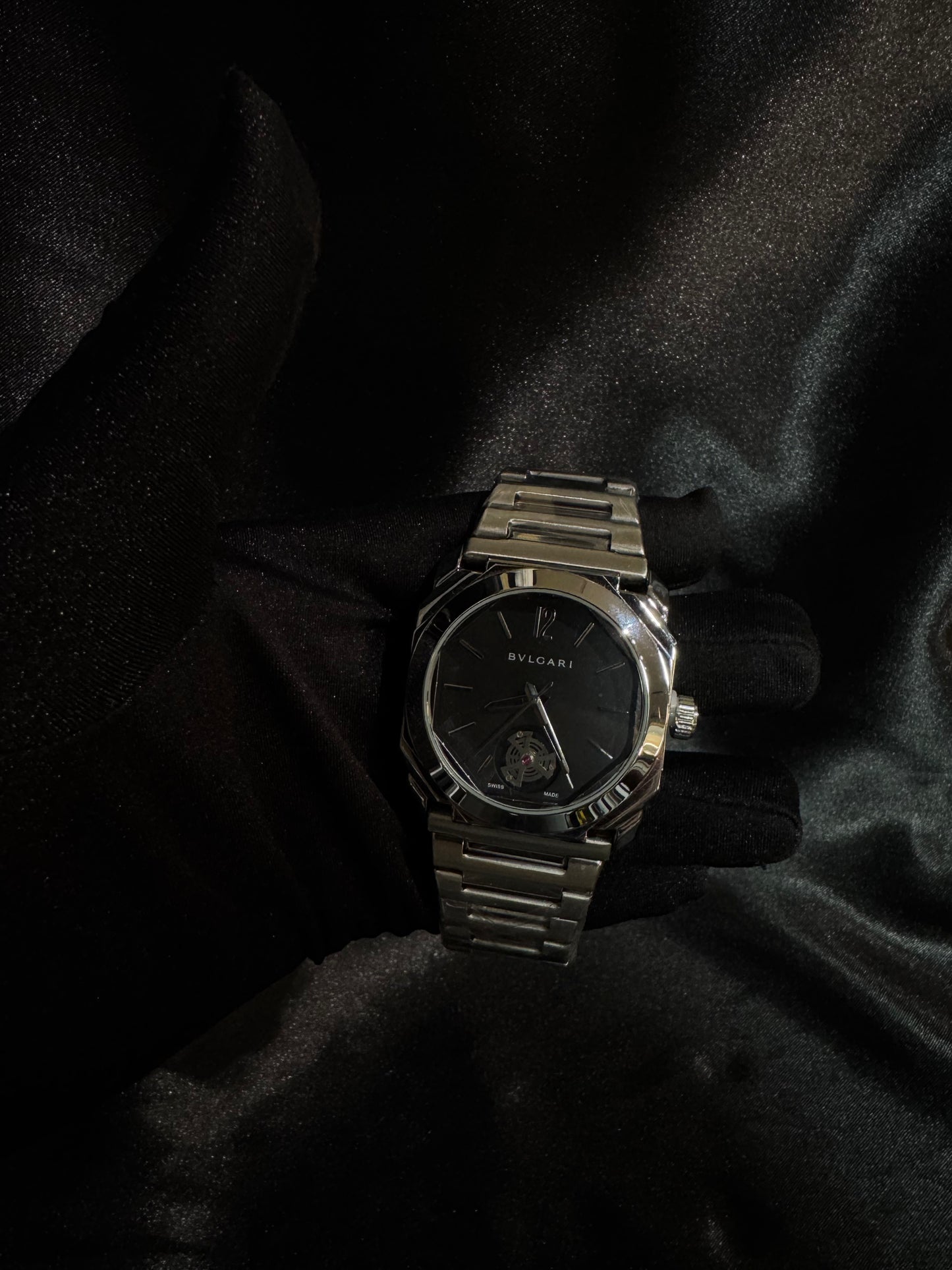 Reloj Bvlgari Octo Negro con Plata