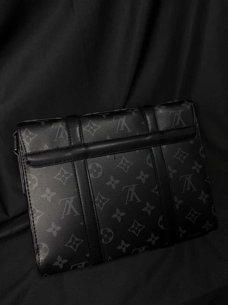 Louis Vuitton Pochette Trunk – Monogram Eclipse (Black/Grey)