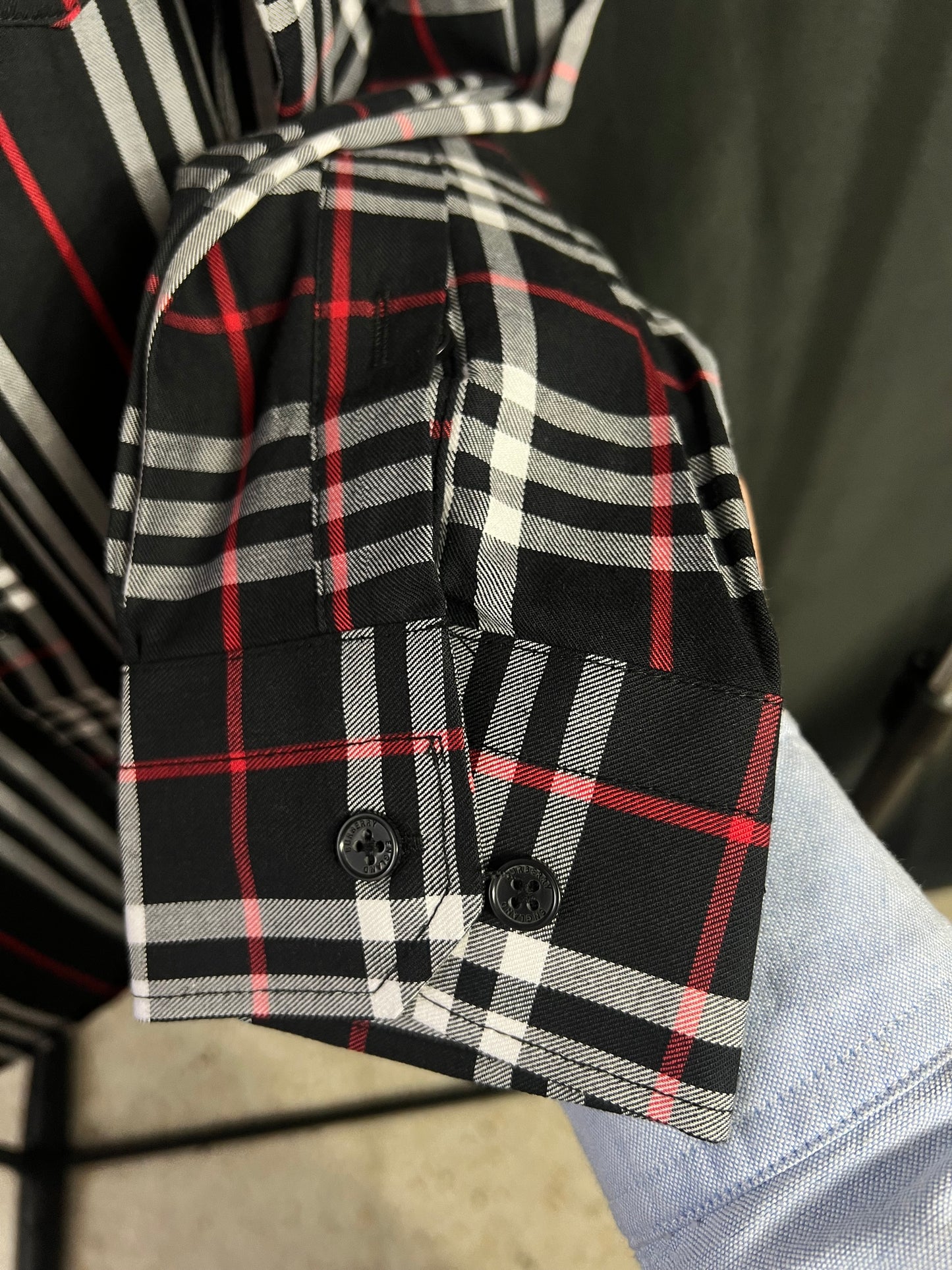 Camisa Burberry Clasica Negra UA
