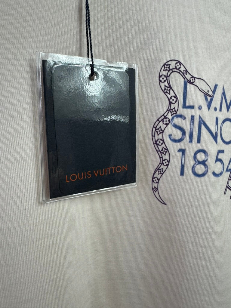 Playera Louis Vuitton Snakes Salmon UA
