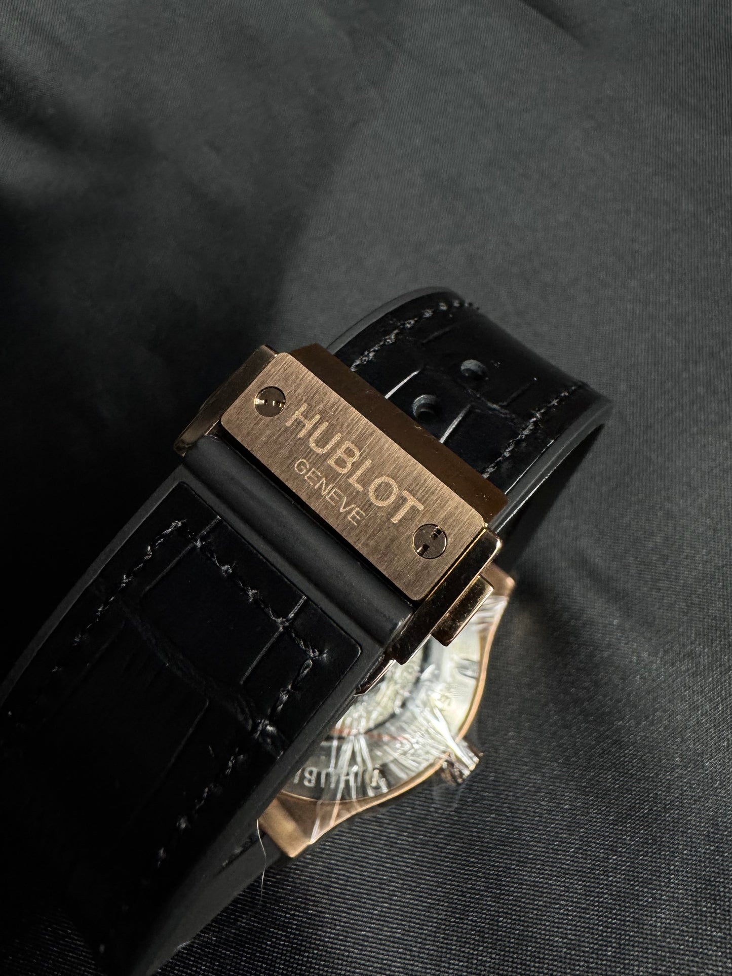 Hublot Classic Fusion King Gold Diamonds Black Dial
