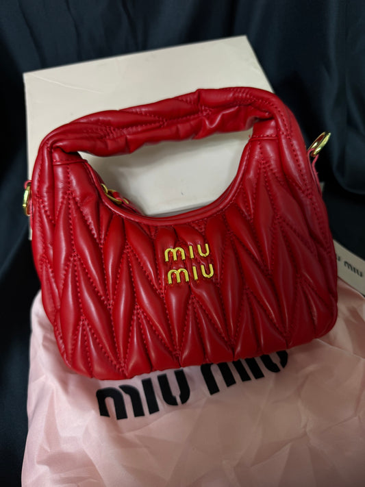 MIu Miu Wander Rojo