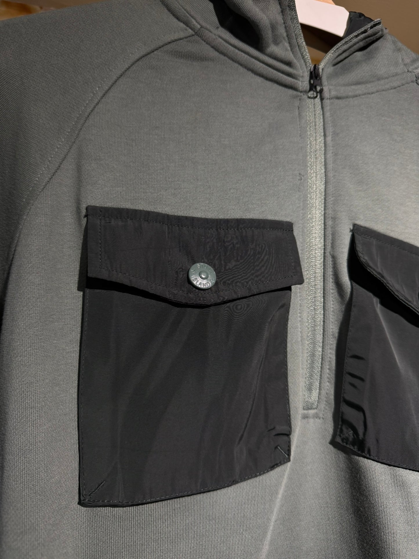 Stone Island Hoodie Gris