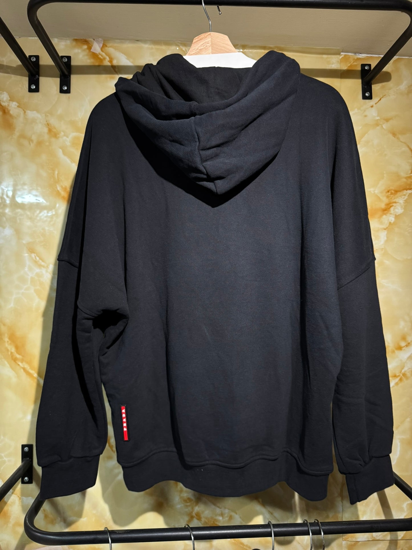 Prada Hoodie Negra