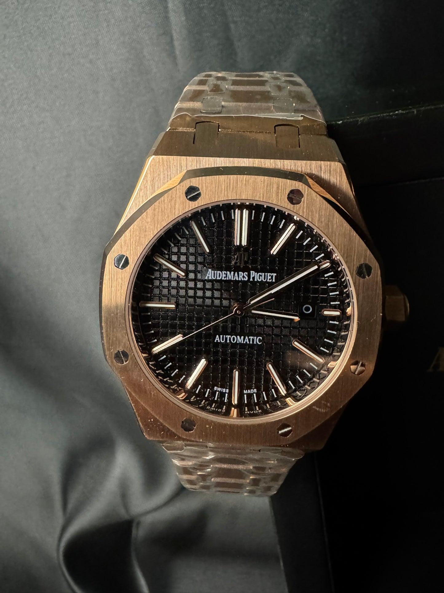 AP Royal Oak Oro Rosa