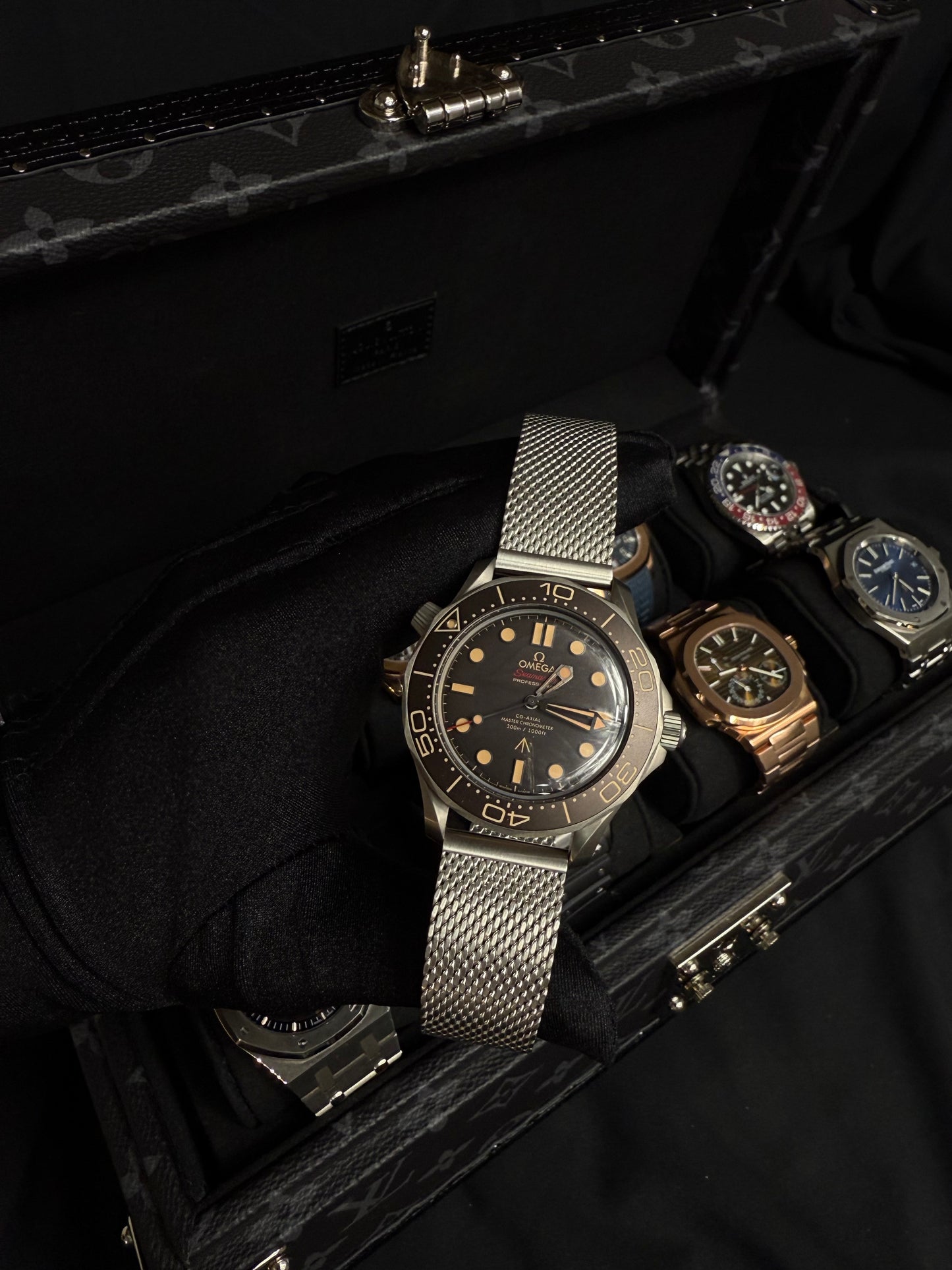 Omega Seamaster James Bond 007 Edition