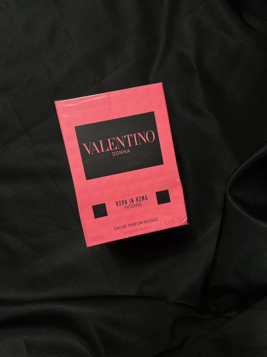 Valentino Donna Born In Roma Intense
