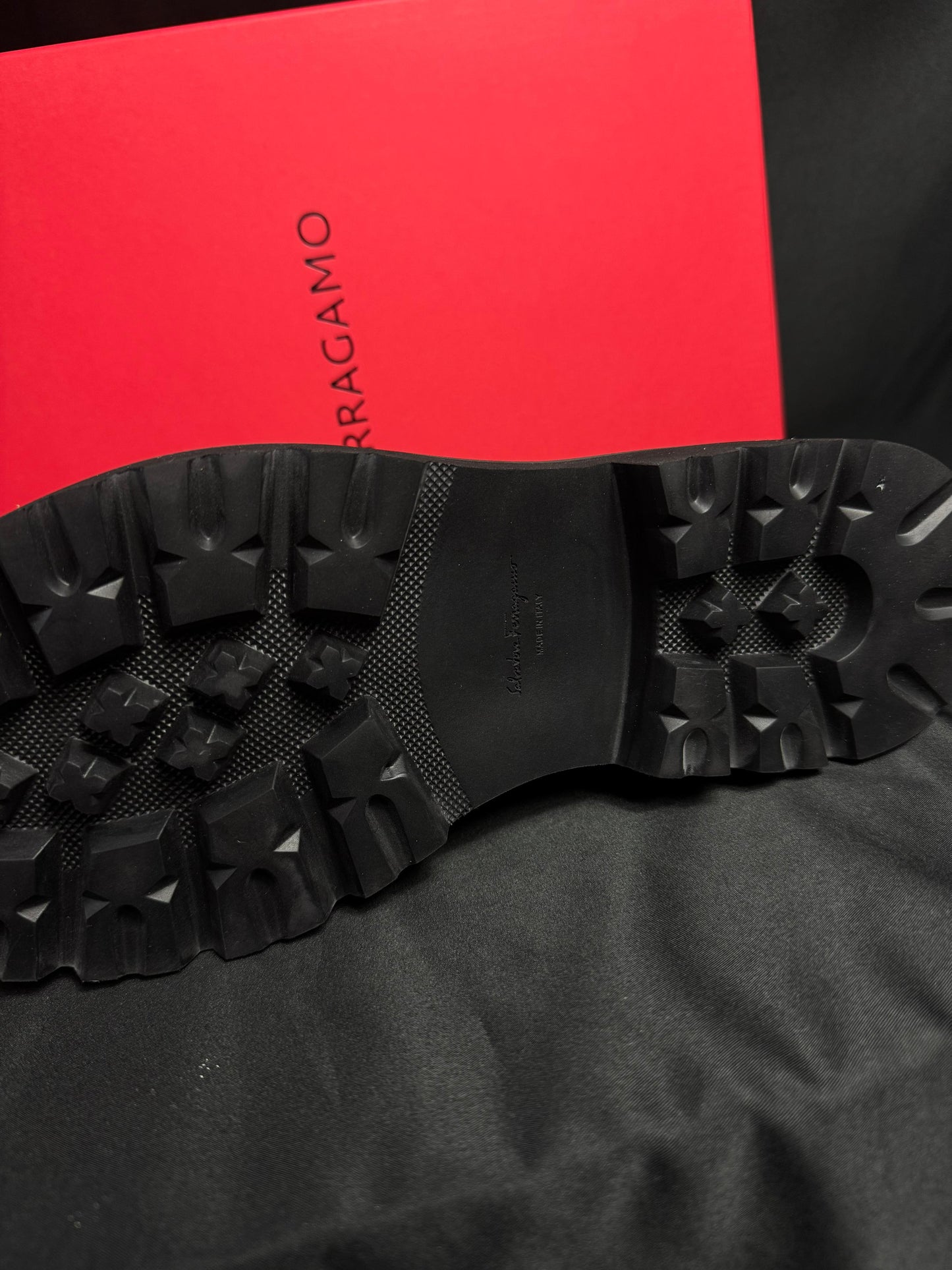 Ferragamo Giancini Black