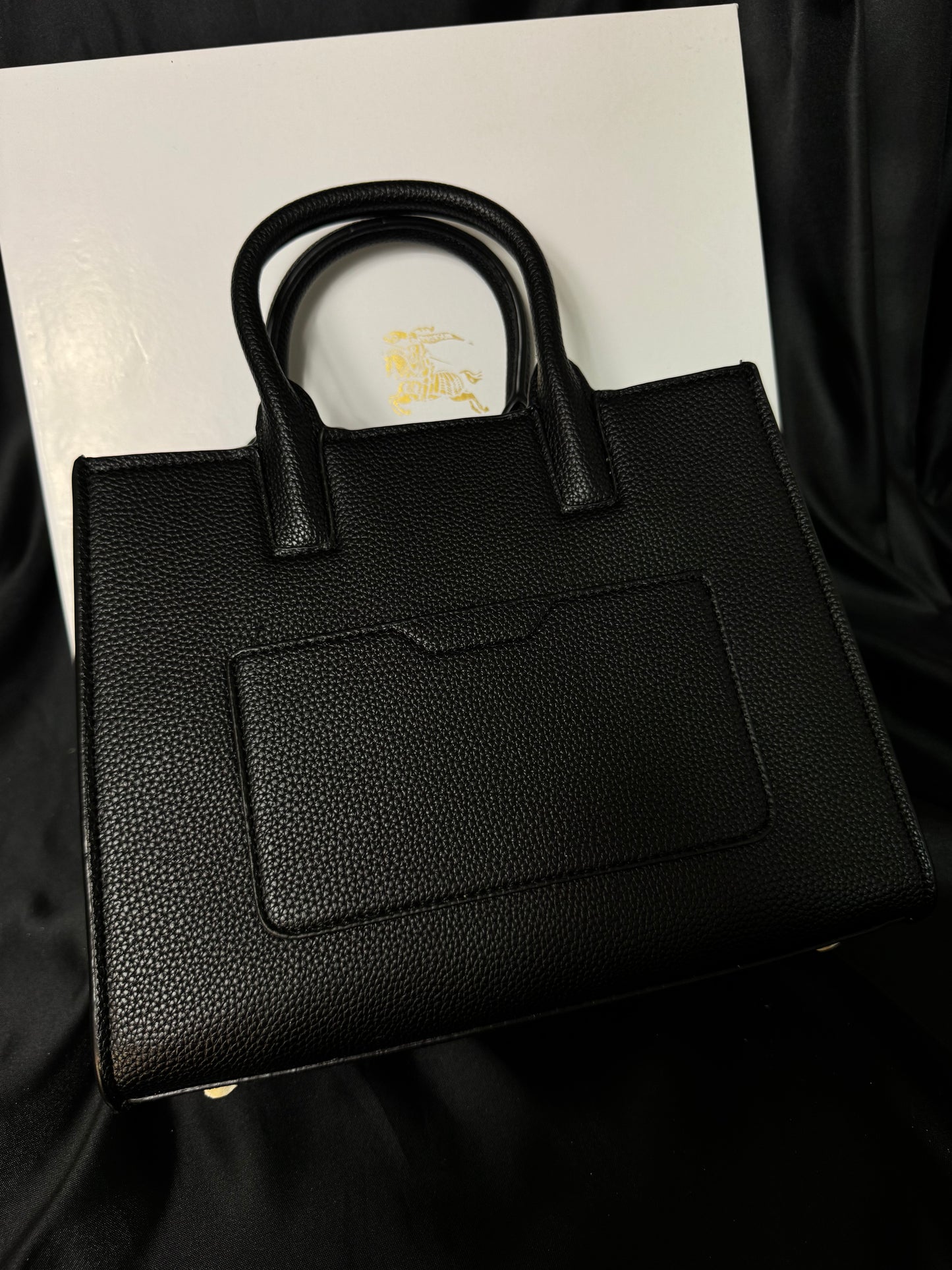 Burberry Mini Francis TB Negra