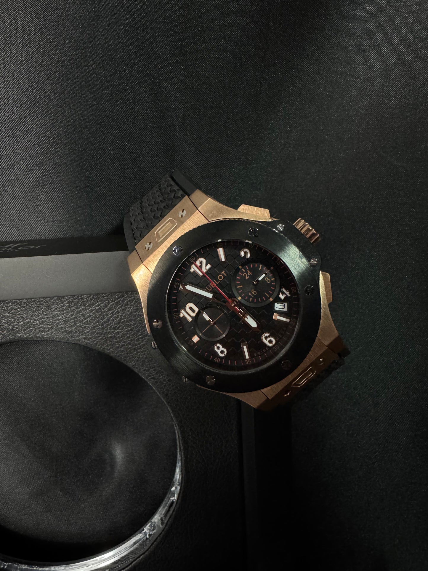 Hublot – Big Bang Chronograph Rose Gold & Black Rubber