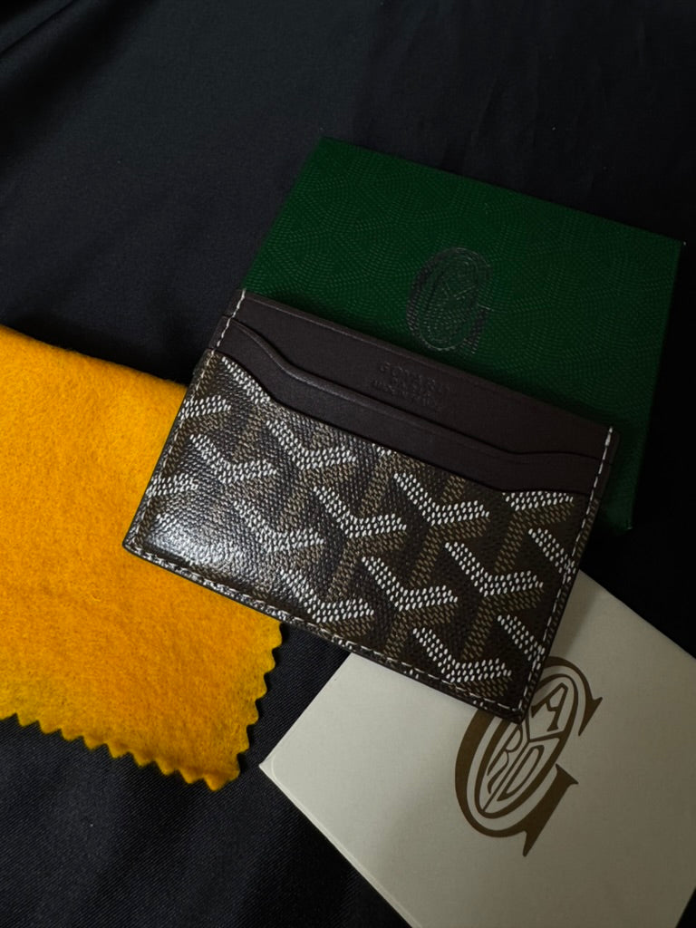Goyard Tarjetero Café