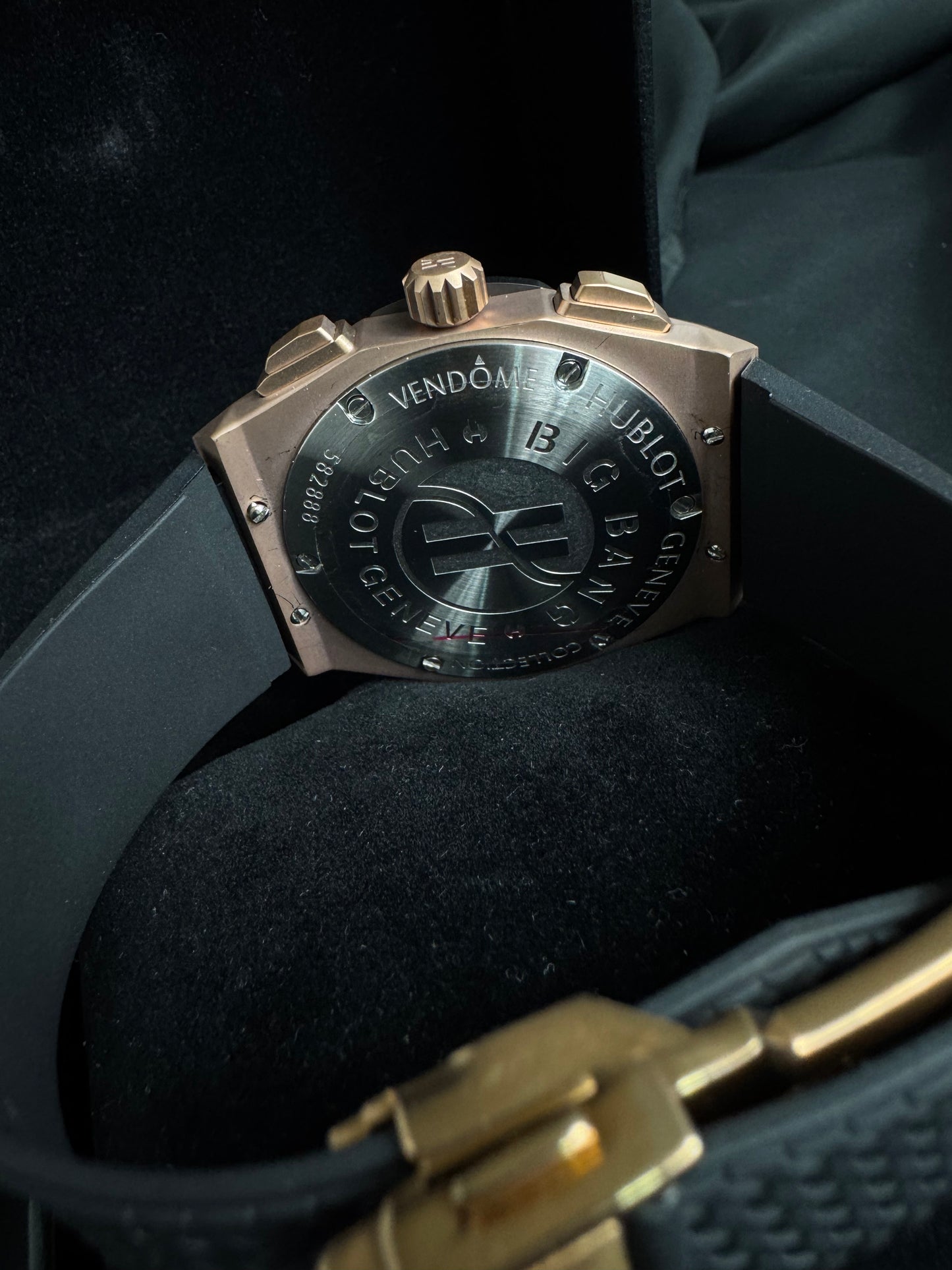 Hublot Classic Fussion Aerofusion Rose Gold Ceramic
