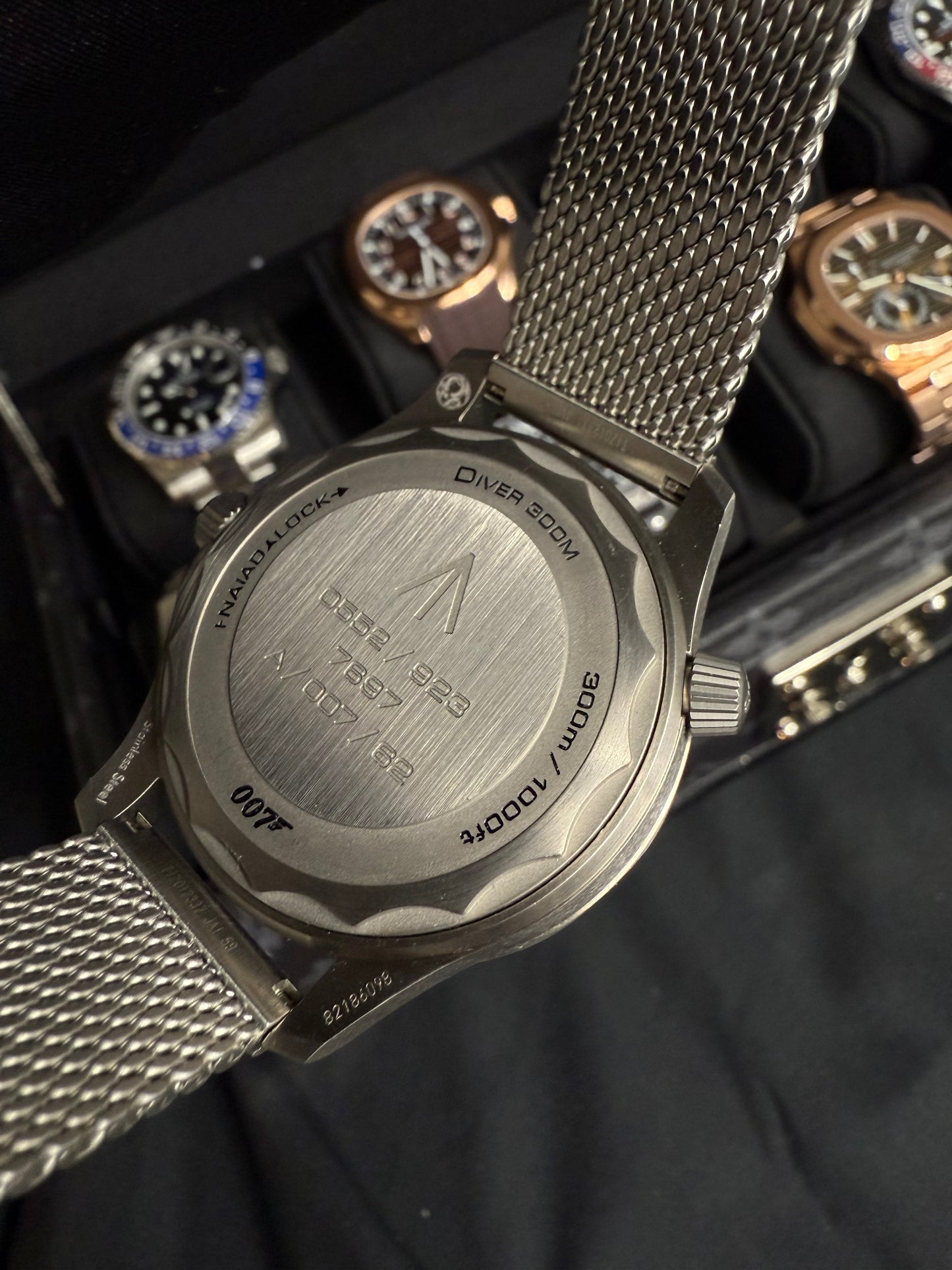 Omega Seamaster James Bond 007 Edition