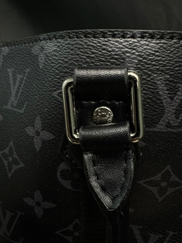 Louis Vuitton Sac Plat Portafolio Monogram Eclipse