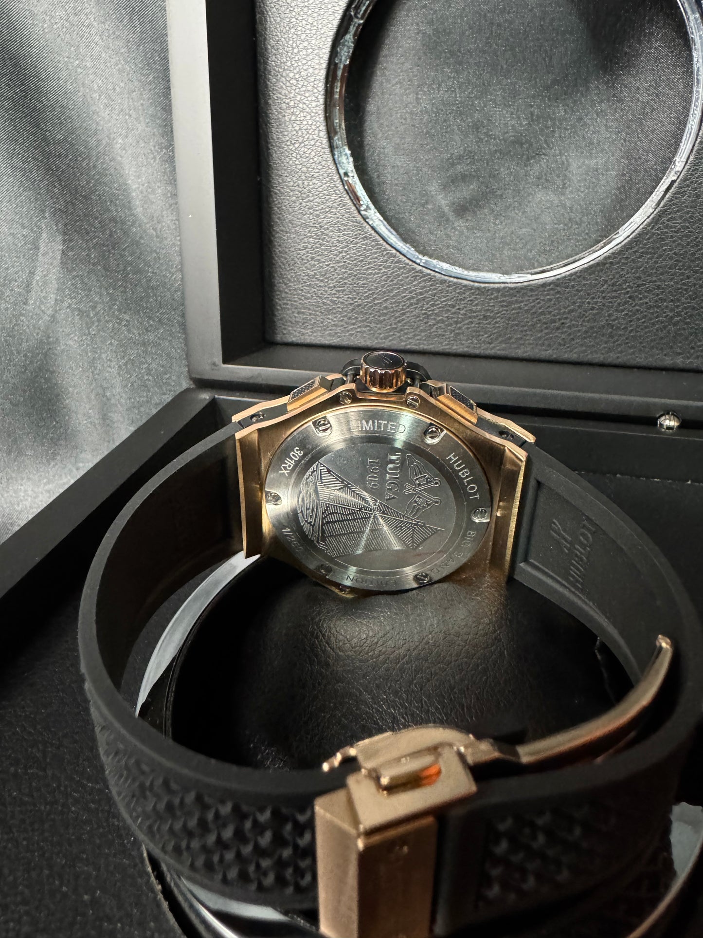 Hublot – Big Bang Chronograph Rose Gold & Black Rubber