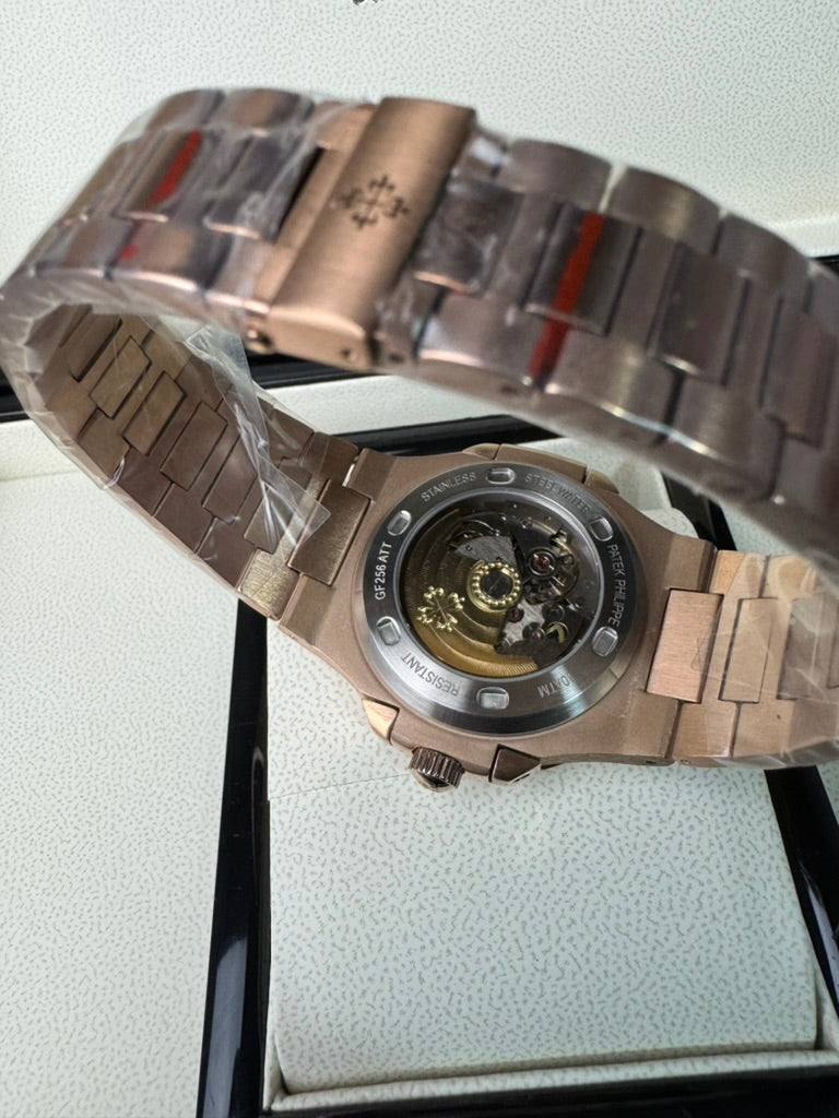 Patek Philippe Nautilus Oro Rosa Diamantes