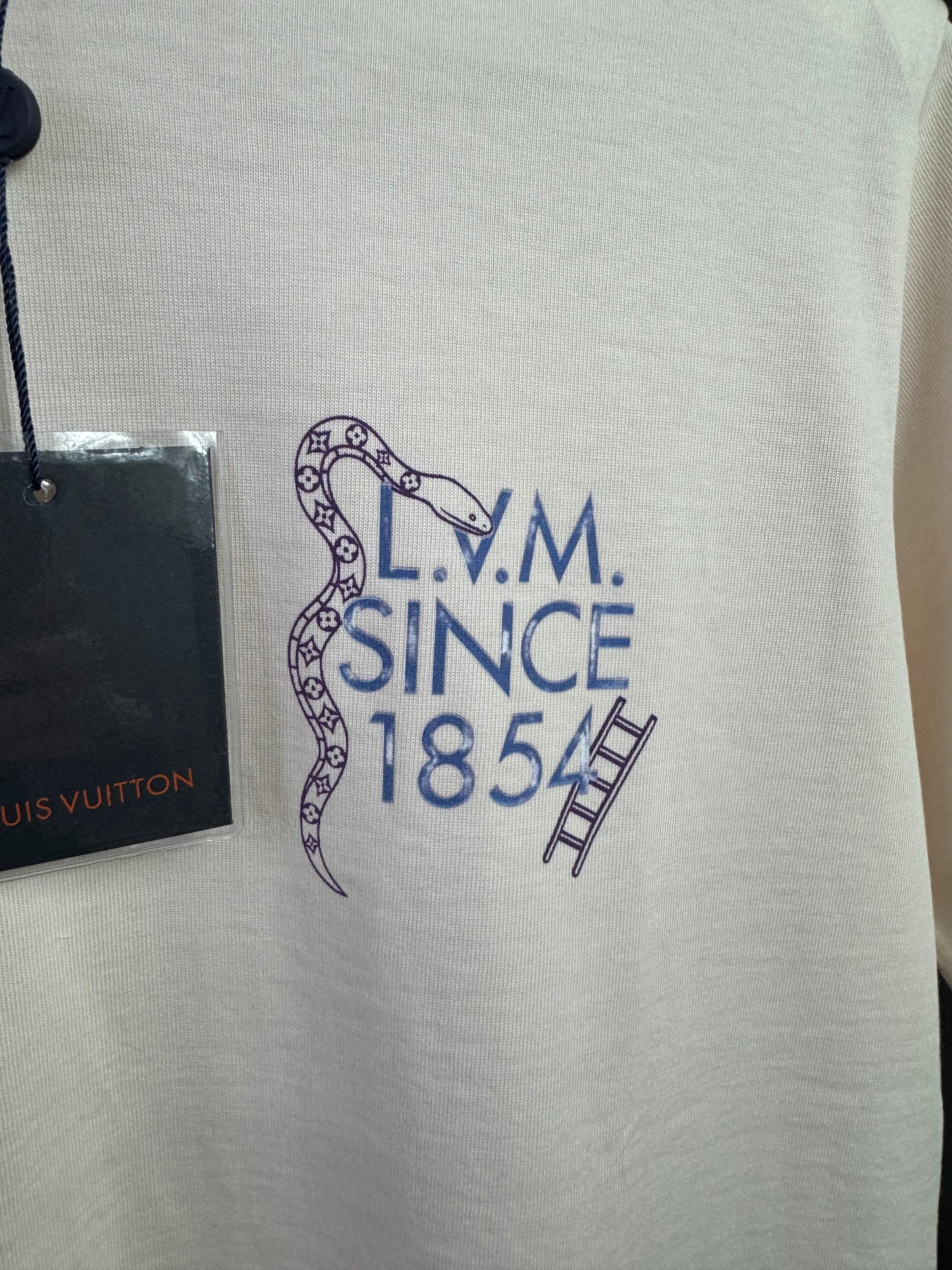 Playera Louis Vuitton Snakes Salmon UA