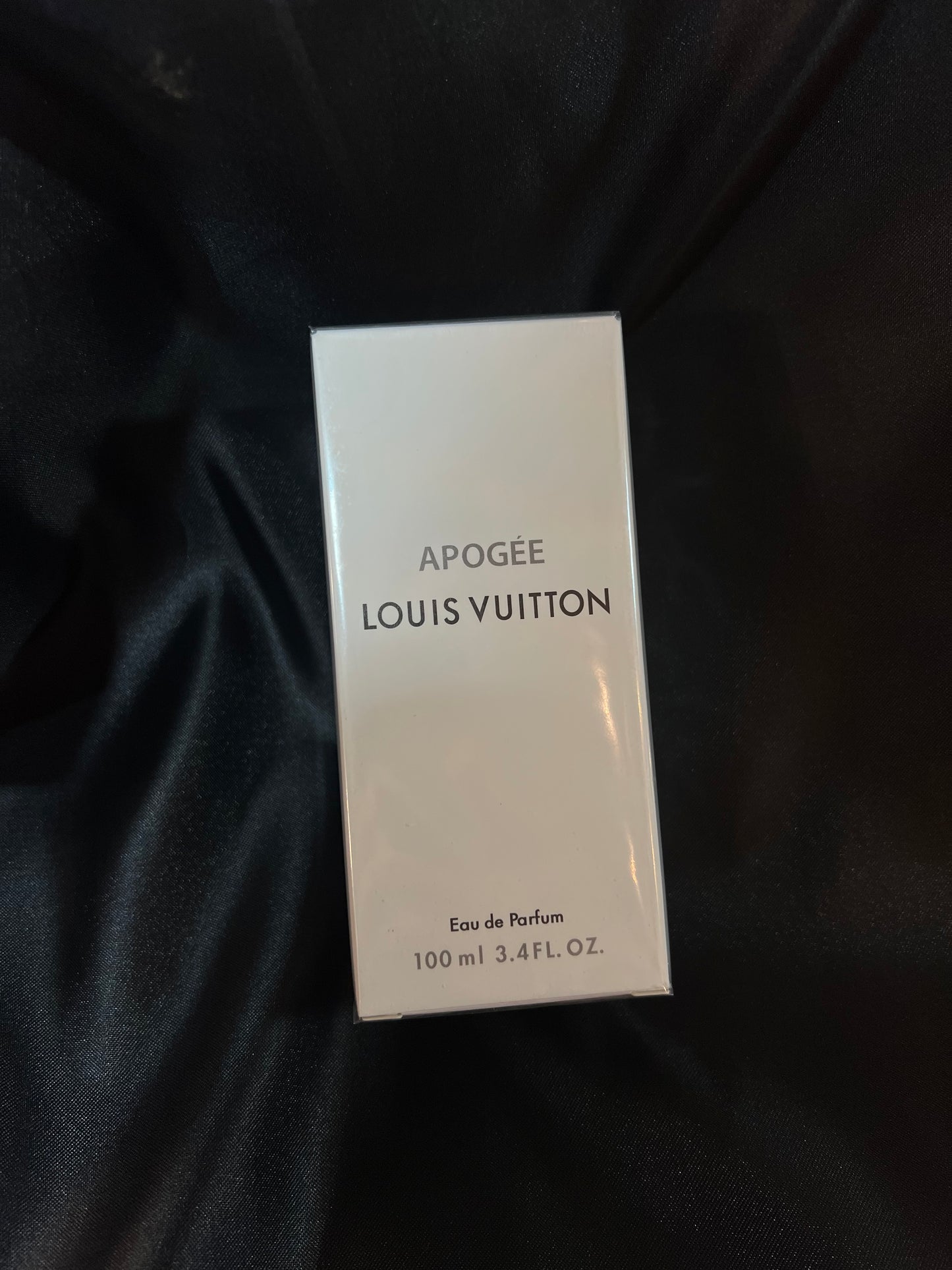 Louis Vuitton Apogee