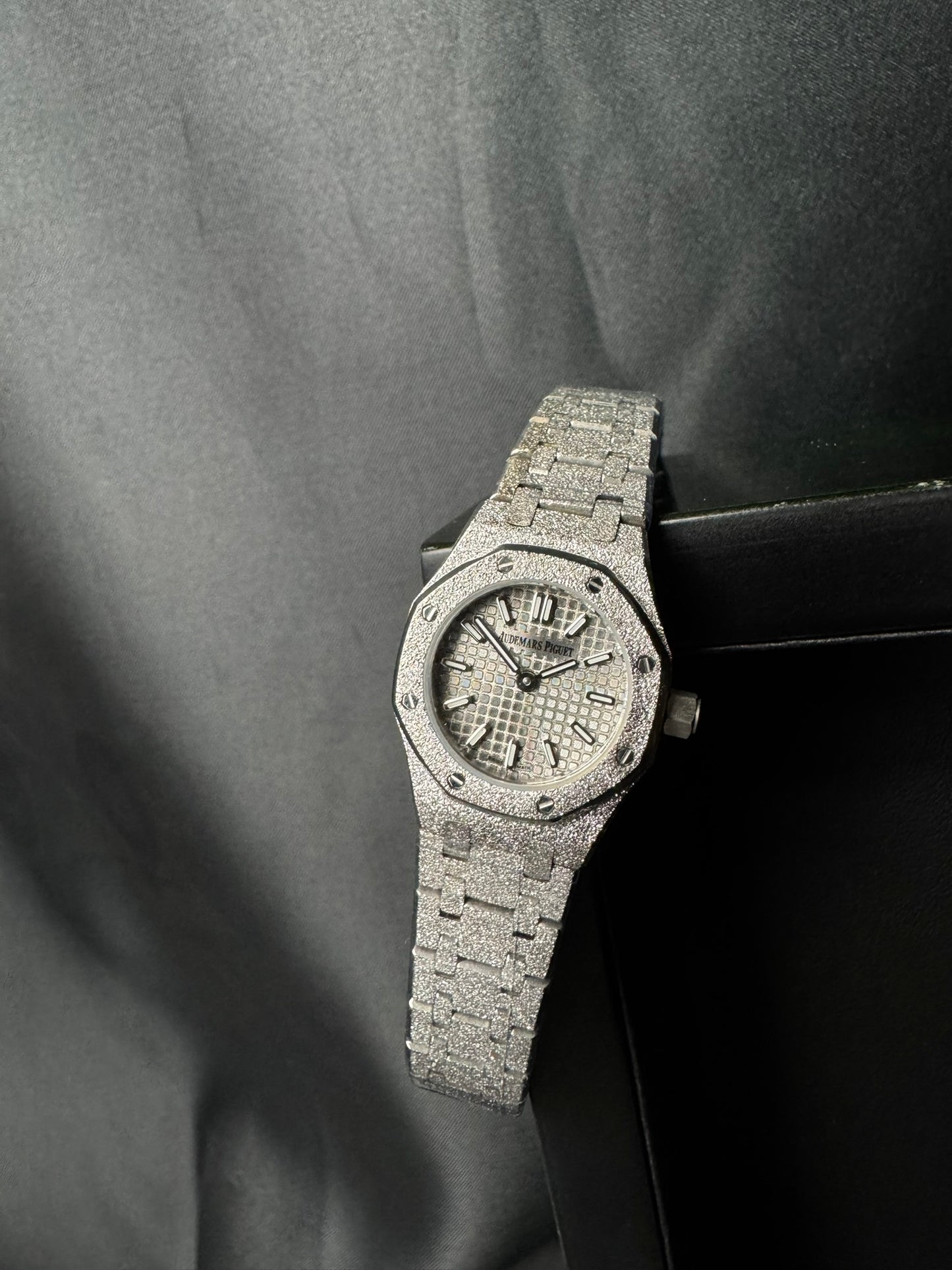 AP Royal Oak Mini Frosted Gold