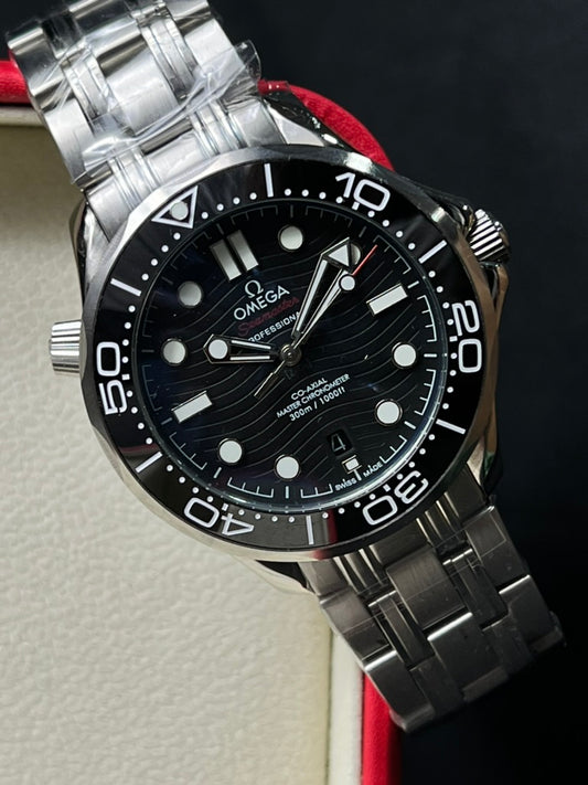 Omega Seamaster Black