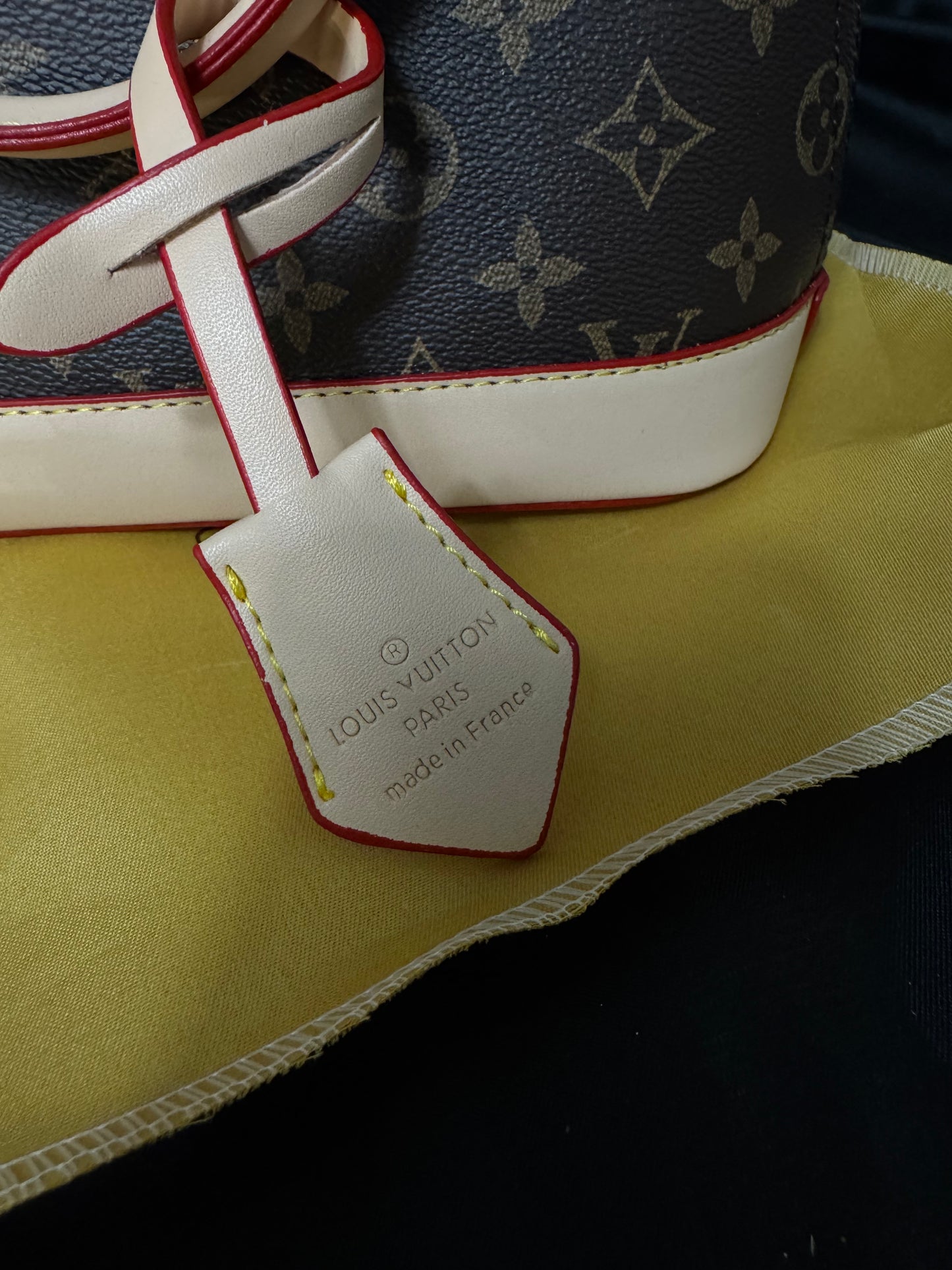 Louis Vuitton Alma BB Monogram