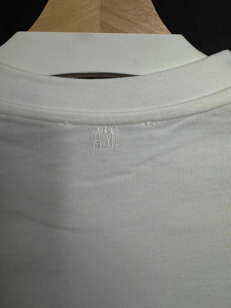 Playera Ami Mini Logo Blanca Bordado UA