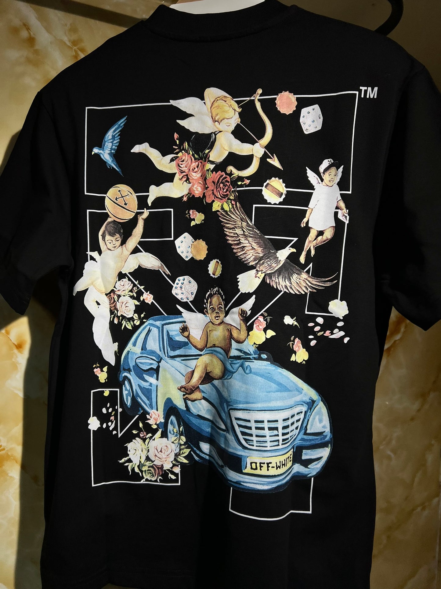 Off-White Car Angels Tee Negra