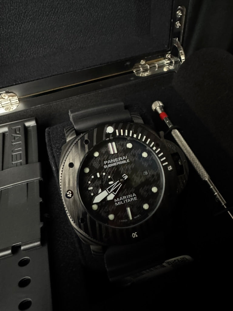 Panerai Submersible Marina Militare Carbotech
