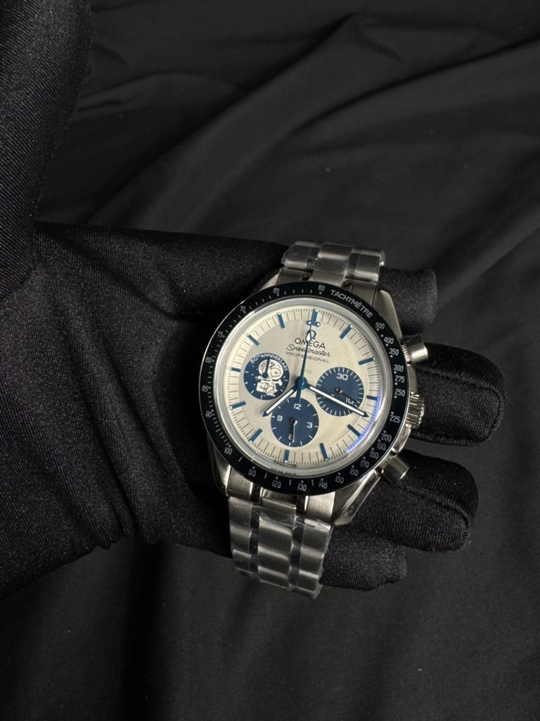 Omega Speedmaster Snoopy Acero