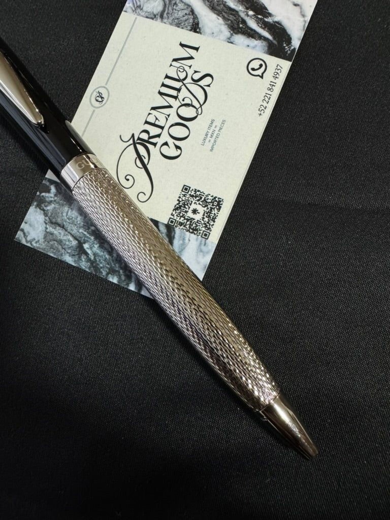 Pluma Gucci