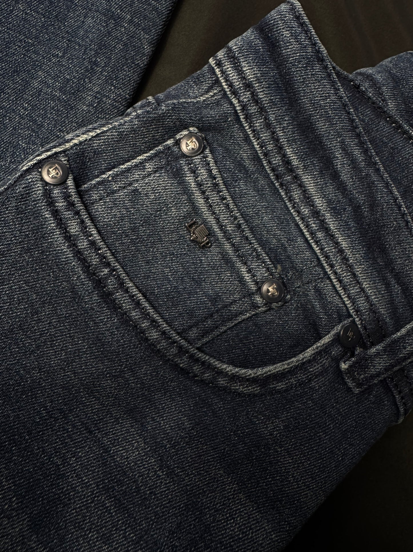 Jeans Loro Piana con Placa